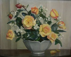 Image of Peace Roses in Lotus Bowl