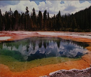 Image of Emerald Pool, Yellowstone National Park 